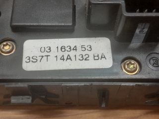 bontott FORD MONDEO III Ablakemelő Kapcsoló Négyes / Kettes