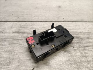 bontott FORD MONDEO III Ablakemelő Kapcsoló Négyes / Kettes