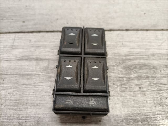 bontott FORD MONDEO III Ablakemelő Kapcsoló Négyes / Kettes