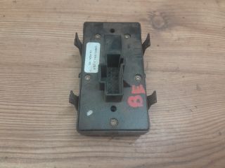 bontott FORD MONDEO III Ablakemelő Kapcsoló Négyes / Kettes