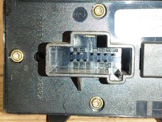 bontott FORD MONDEO III Ablakemelő Kapcsoló Négyes / Kettes