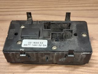 bontott FORD MONDEO III Ablakemelő Kapcsoló Négyes / Kettes