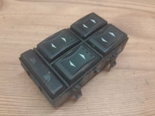 bontott FORD MONDEO III Ablakemelő Kapcsoló Négyes / Kettes