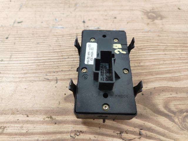 bontott FORD MONDEO III Ablakemelő Kapcsoló Négyes / Kettes