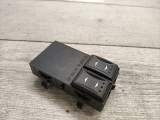 bontott FORD MONDEO III Ablakemelő Kapcsoló Négyes / Kettes