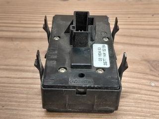 bontott FORD MONDEO III Ablakemelő Kapcsoló Négyes / Kettes