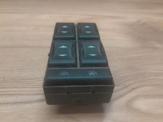 bontott FORD MONDEO III Ablakemelő Kapcsoló Négyes / Kettes