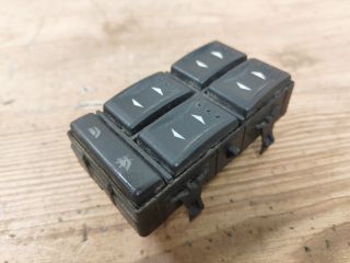 bontott FORD MONDEO III Ablakemelő Kapcsoló Négyes / Kettes