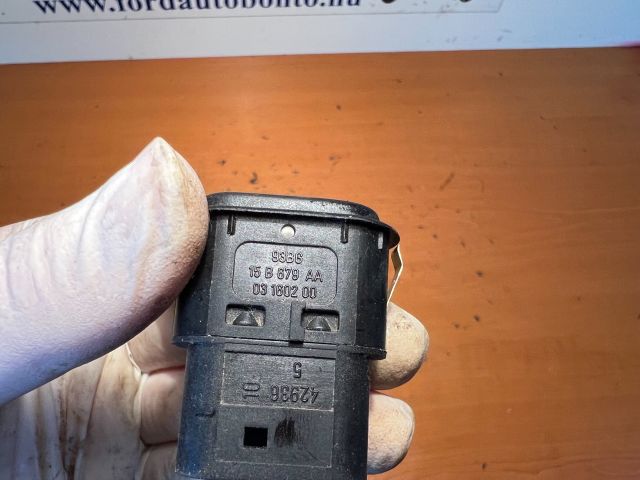 bontott FORD MONDEO III Ablakemelő Kapcsoló (Pozíciófüggetlen)