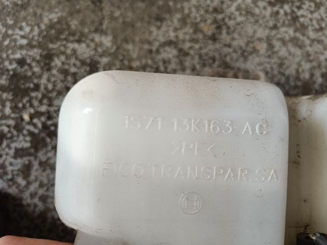 bontott FORD MONDEO III Ablakmosó Tartály