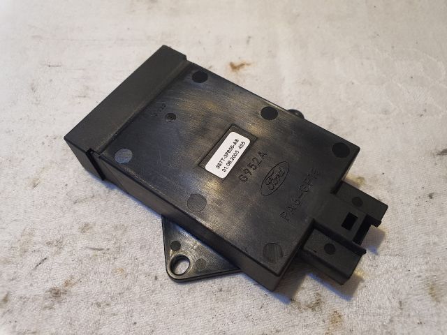 bontott FORD MONDEO III Ablaktörlő Relé