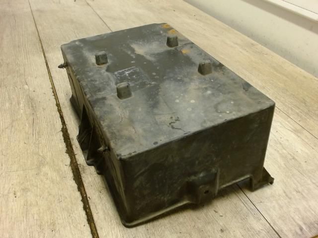 bontott FORD MONDEO III Akkumulátor Tartó