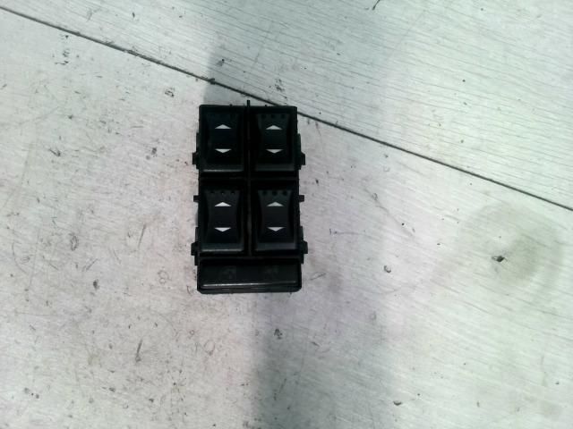 bontott FORD MONDEO III Bal első Ablakemelő Kapcsoló