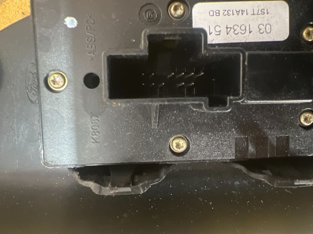 bontott FORD MONDEO III Bal első Ablakemelő Kapcsoló