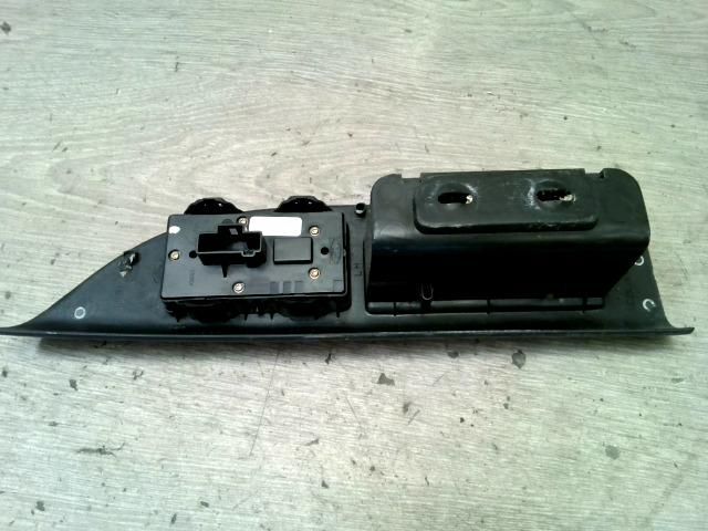 bontott FORD MONDEO III Bal első Ablakemelő Kapcsoló