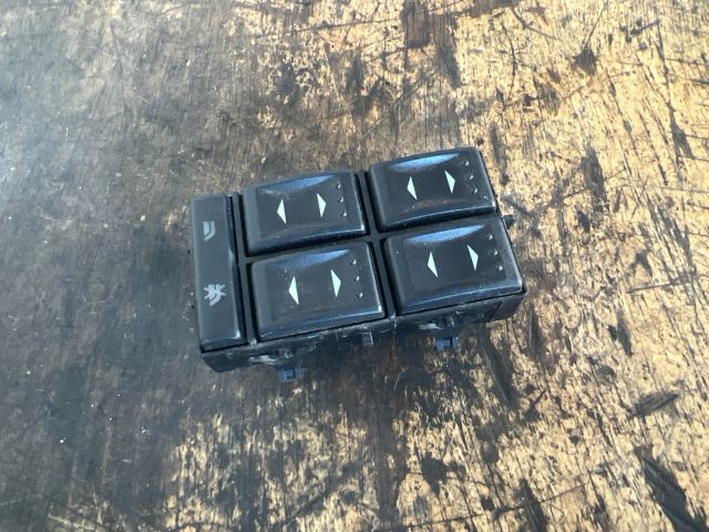 bontott FORD MONDEO III Bal első Ablakemelő Kapcsoló