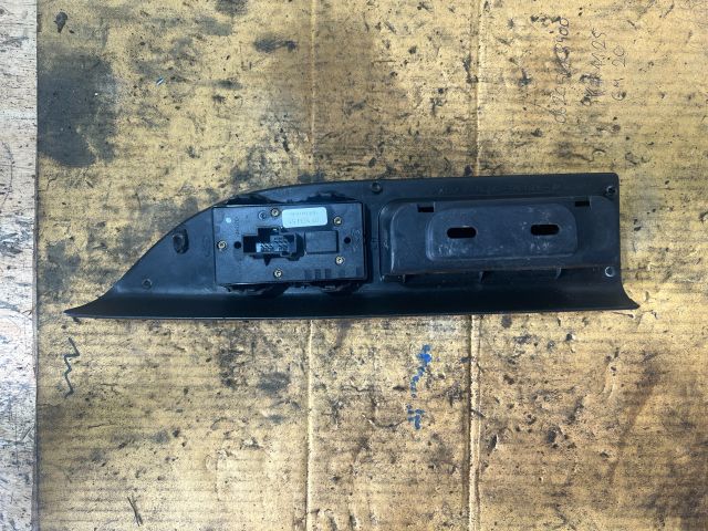 bontott FORD MONDEO III Bal első Ablakemelő Kapcsoló