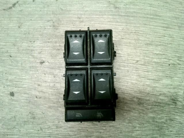 bontott FORD MONDEO III Bal első Ablakemelő Kapcsoló