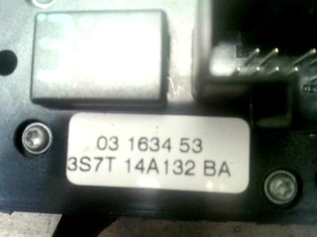 bontott FORD MONDEO III Bal első Ablakemelő Kapcsoló