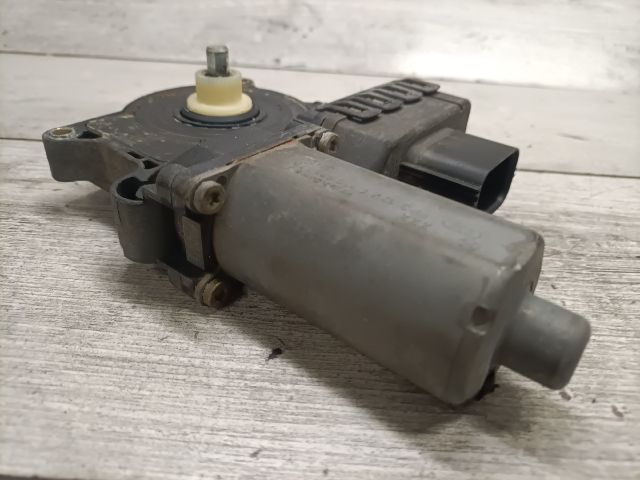 bontott FORD MONDEO III Bal első Ablakemelő Motor