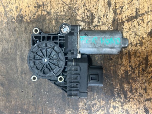 bontott FORD MONDEO III Bal első Ablakemelő Motor