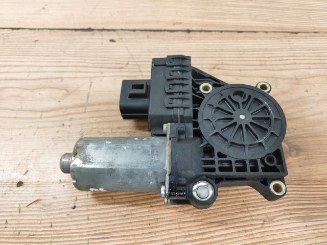 bontott FORD MONDEO III Bal első Ablakemelő Motor