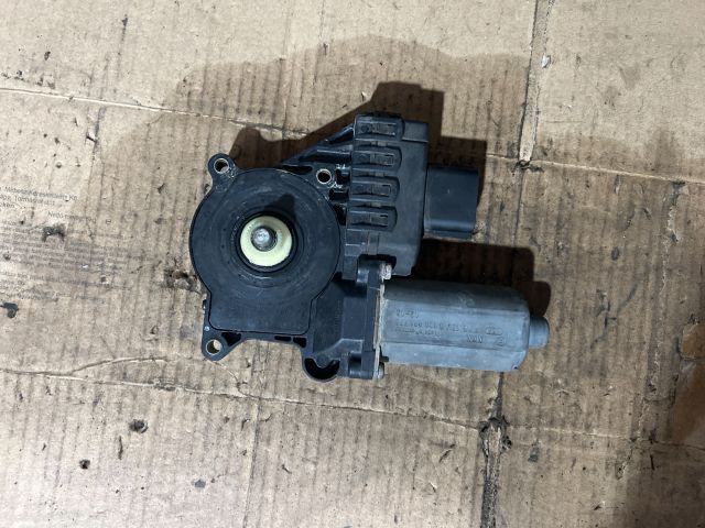 bontott FORD MONDEO III Bal első Ablakemelő Motor