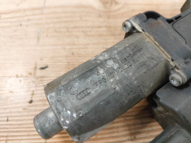 bontott FORD MONDEO III Bal első Ablakemelő Motor