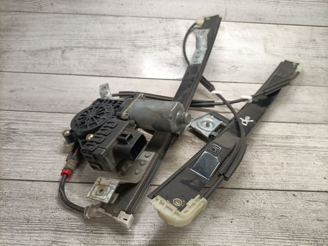 bontott FORD MONDEO III Bal első Ablakemelő Szerkezet (Elektromos)