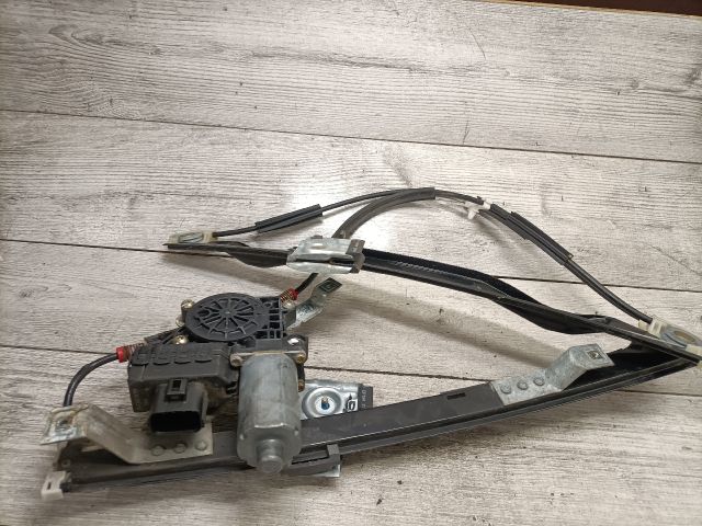 bontott FORD MONDEO III Bal első Ablakemelő Szerkezet (Elektromos)