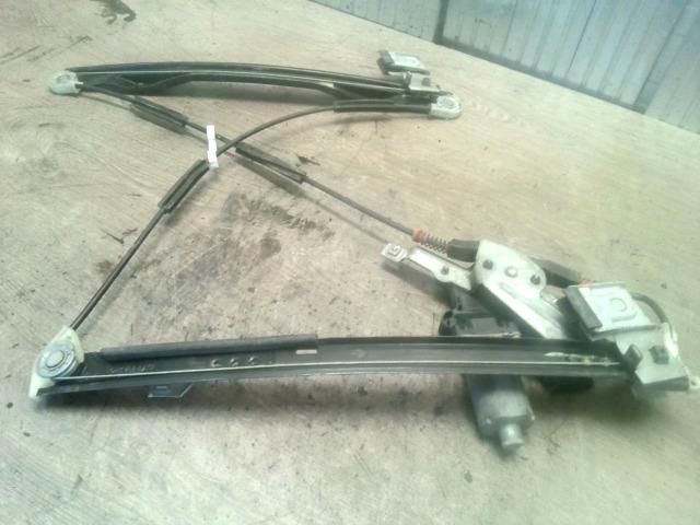 bontott FORD MONDEO III Bal első Ablakemelő Szerkezet (Elektromos)