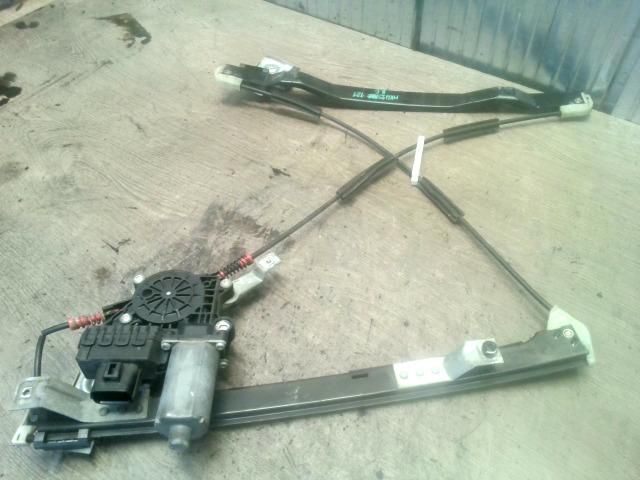 bontott FORD MONDEO III Bal első Ablakemelő Szerkezet (Elektromos)
