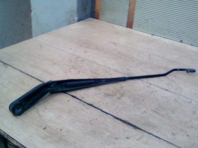 bontott FORD MONDEO III Bal első Ablaktörlő Kar