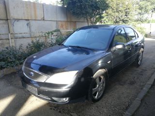 bontott FORD MONDEO III Bal első Ajtó Kárpit