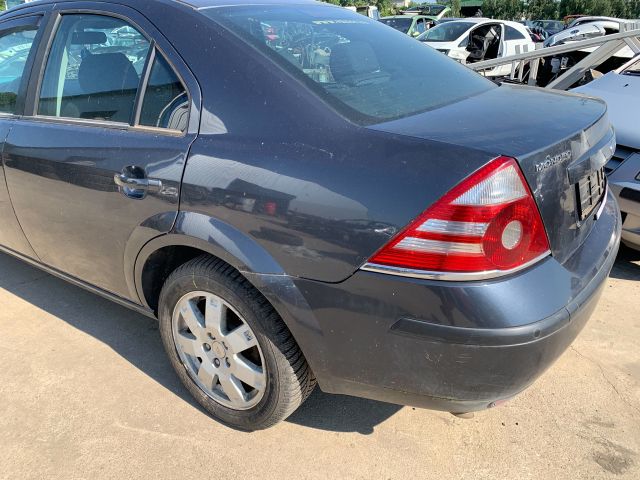 bontott FORD MONDEO III Bal első Ajtó (Üres lemez)