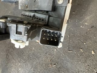 bontott FORD MONDEO III Bal első Ajtózár