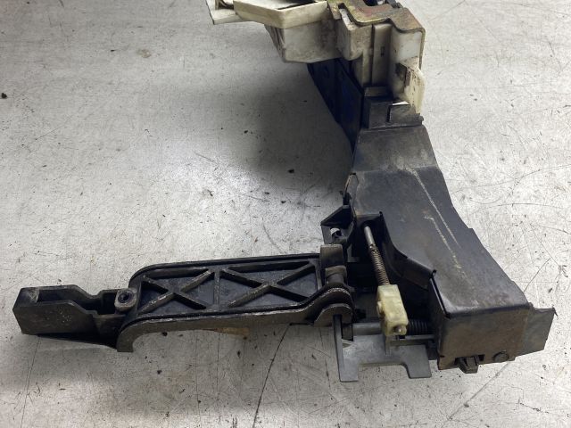 bontott FORD MONDEO III Bal első Ajtózár