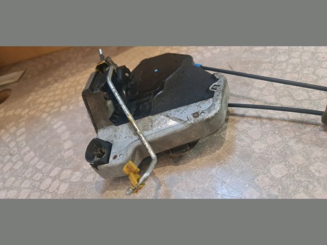 bontott FORD MONDEO III Bal első Ajtózár