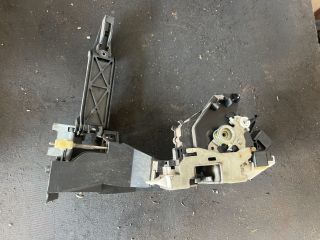 bontott FORD MONDEO III Bal első Ajtózár