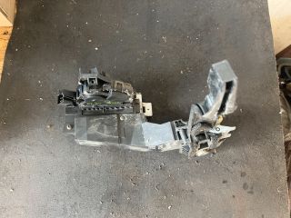 bontott FORD MONDEO III Bal első Ajtózár