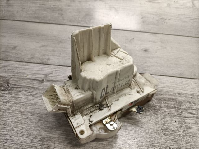 bontott FORD MONDEO III Bal első Ajtózár