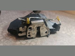 bontott FORD MONDEO III Bal első Ajtózár