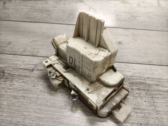 bontott FORD MONDEO III Bal első Ajtózár