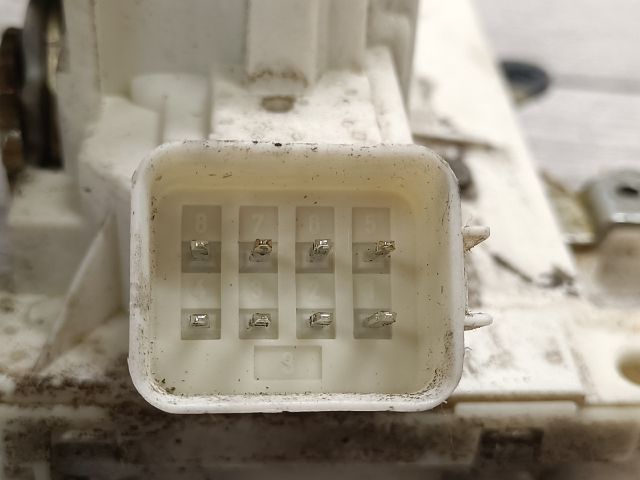 bontott FORD MONDEO III Bal első Ajtózár