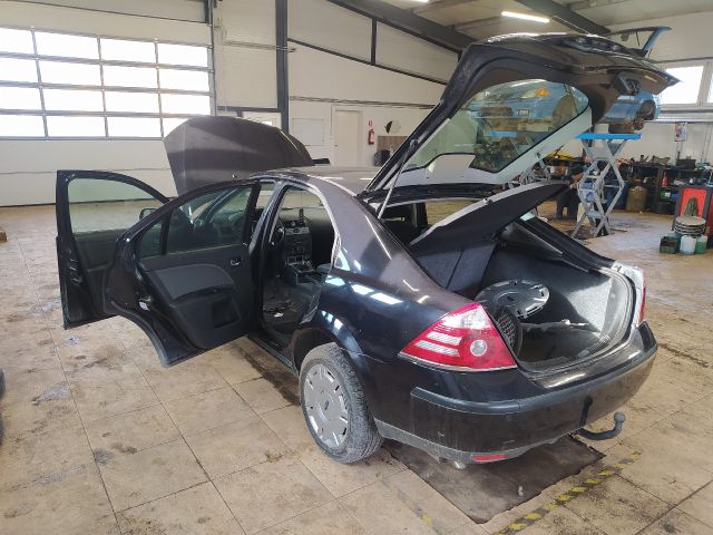 bontott FORD MONDEO III Bal első Ajtózár