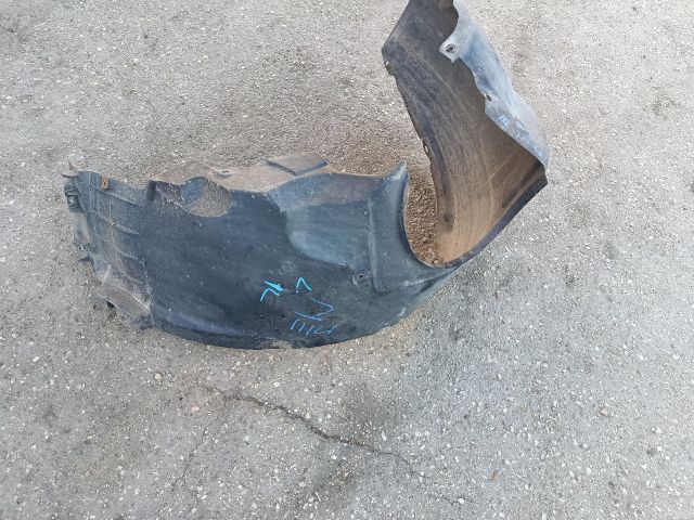 bontott FORD MONDEO III Bal első Dobbetét (Kerékjárati, Műanyag)