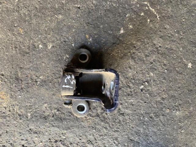 bontott FORD MONDEO III Bal első Felső Zsanér