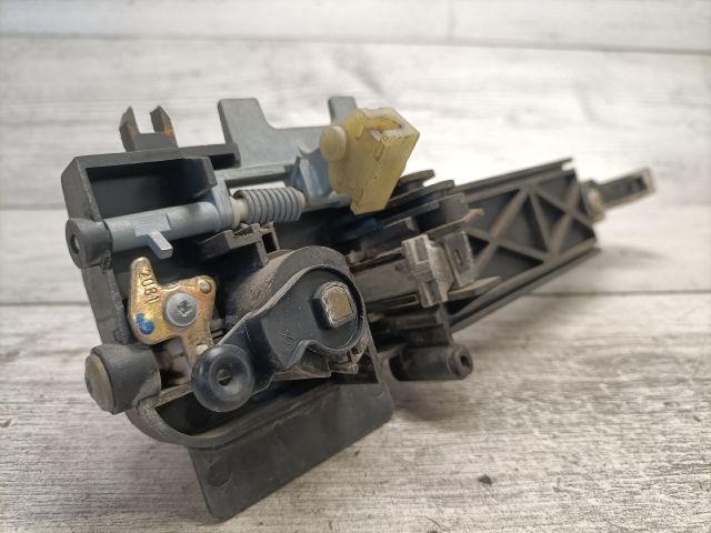 bontott FORD MONDEO III Bal első Külső Kilincs