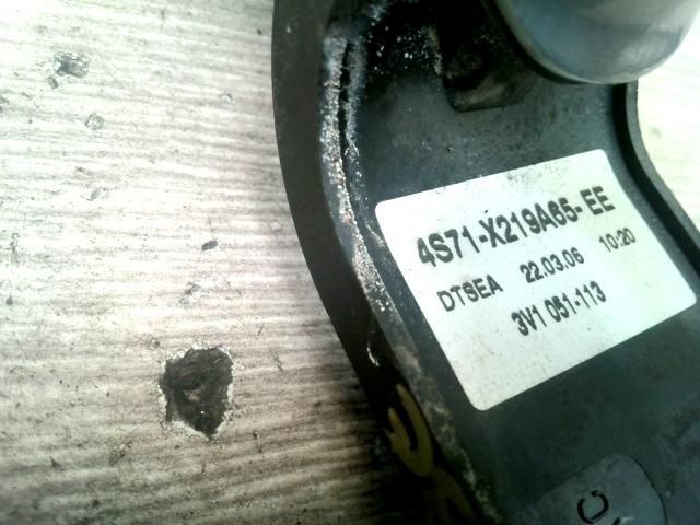 bontott FORD MONDEO III Bal első Külső Kilincs