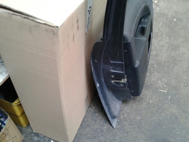 bontott FORD MONDEO III Bal első Külső Kilincs